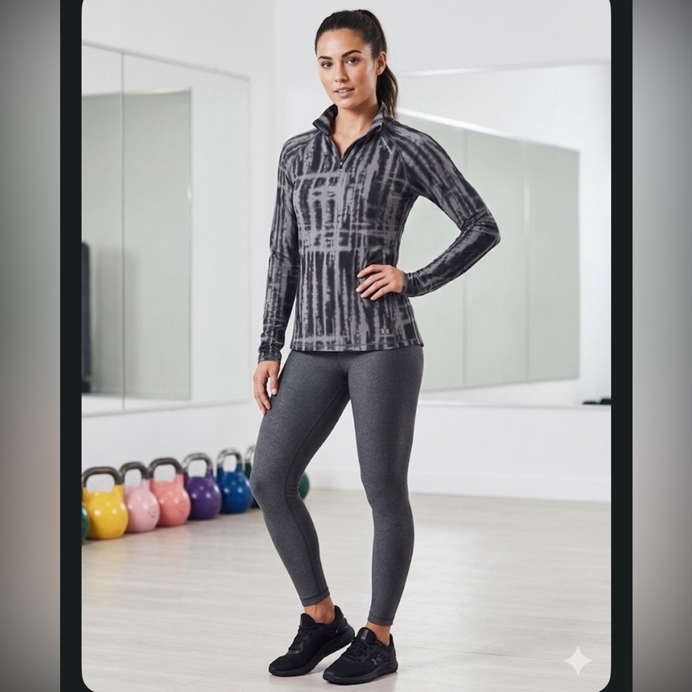 Under Armour Cold Gear Fitted Black and Gray Quarter-Zip Top